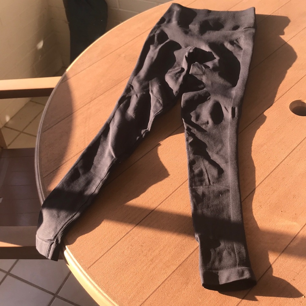 Lululemon leggings Sz 2